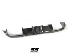 Load image into Gallery viewer, BMW M2 F87 Kohlenstoff Style Carbon F1 Rear Diffuser